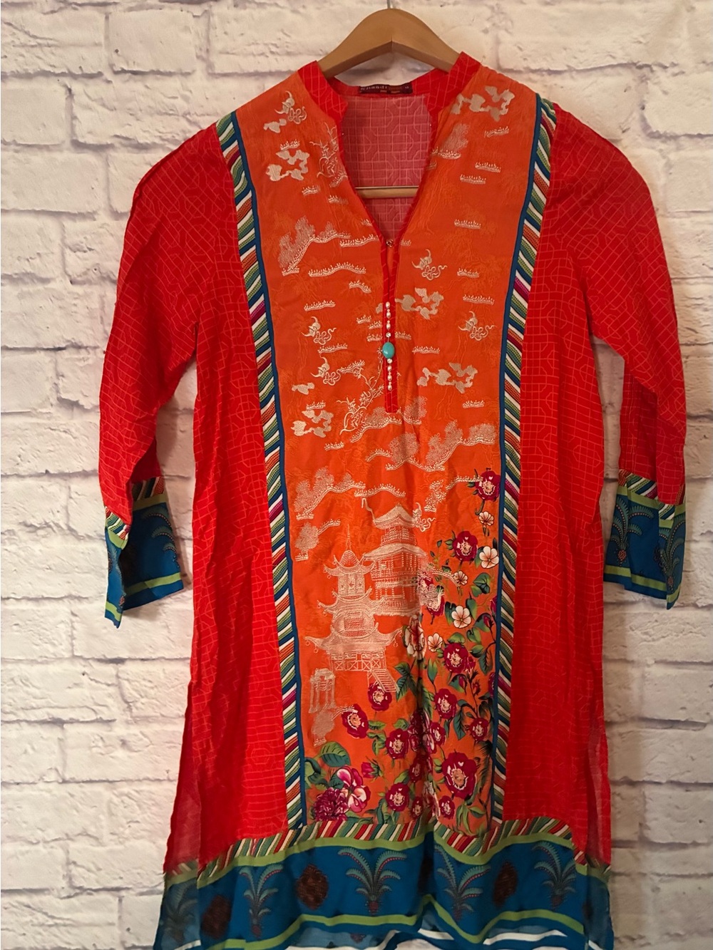 Women’s Red & Orange Floral Kurta
